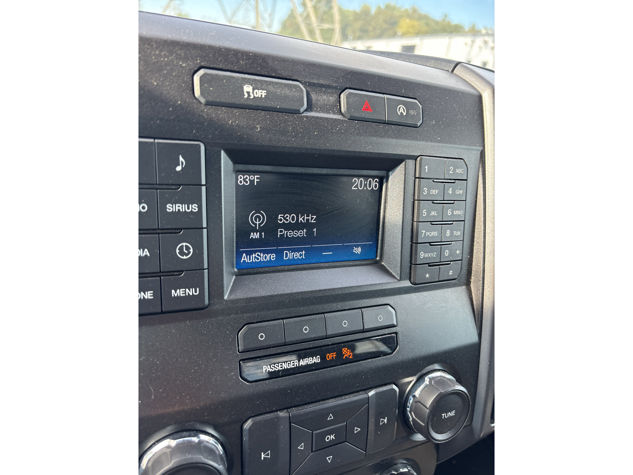Used 2016 Ford F150 XLT w/ Equipment Group 301A Mid RWD image 2