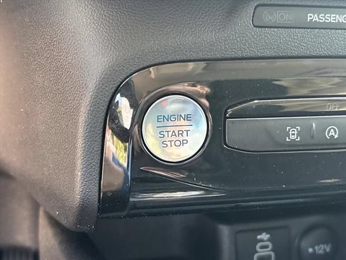 Used 2024 Ford Escape Active w/ Tech Pack #1 FWD image 19
