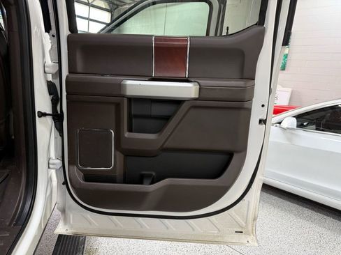 Used 2022 Ford F250 King Ranch w/ Tremor Off-Road Package AWD/4WD image 19