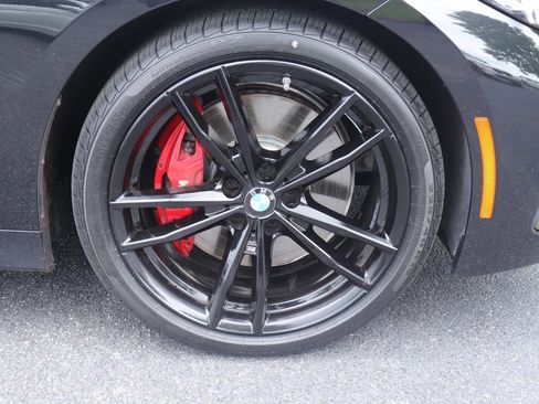Used 2024 BMW 330i Sedan w/ M Sport Package RWD image 39