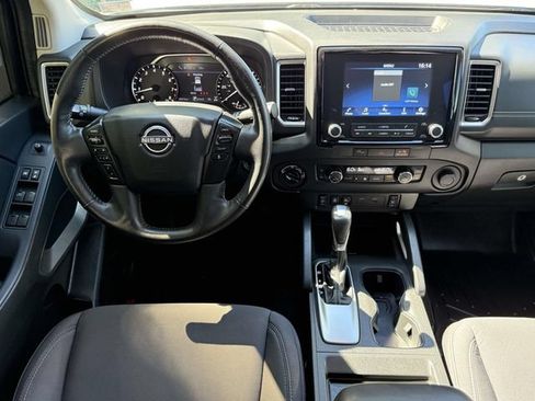 Used 2024 Nissan Frontier SV w/ SV Convenience Package AWD/4WD image 14