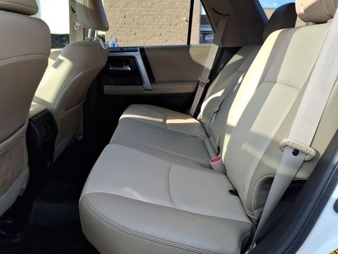 Used 2022 Toyota 4Runner SR5 Premium w/ Moonroof Package image 16