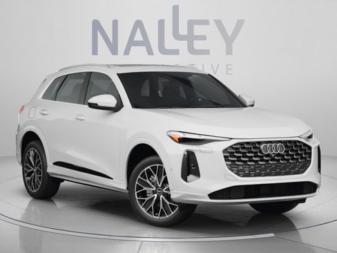 Used 2025 Audi Q5 Premium Plus w/ Premium Plus AWD/4WD image 8