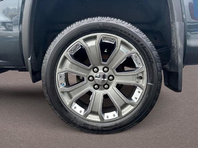 Used 2018 GMC Sierra 1500 Denali w/ Denali Ultimate Package AWD/4WD image 4