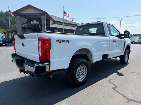 Used 2025 Ford F250 XL w/ XL Chrome Package AWD/4WD image 6