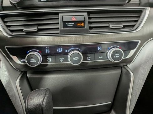 Used 2018 Honda Accord LX image 20