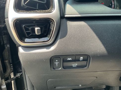 Used 2022 Kia Sorento SX FWD image 19