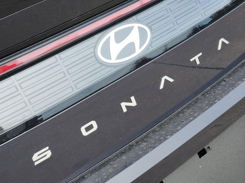 New 2026 Hyundai Sonata Blue FWD image 8