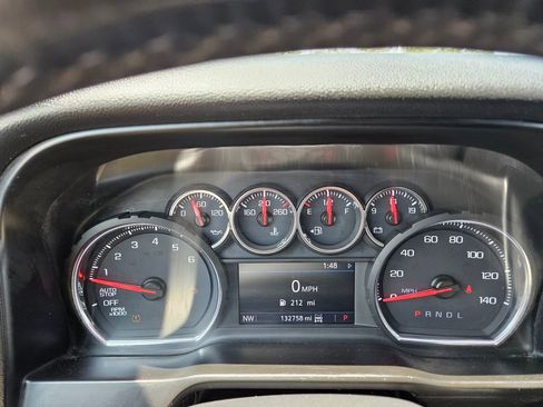 Used 2019 Chevrolet Silverado 1500 LT w/ All-Star Edition AWD/4WD image 10