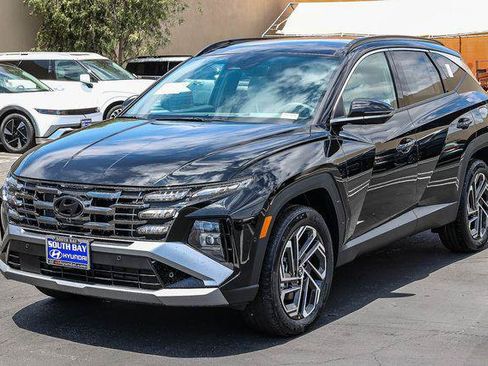 New 2026 Hyundai Tucson Limited AWD/4WD image 3