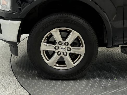 Used 2018 Ford F150 Lariat w/ Equipment Group 502A Luxury AWD/4WD image 35