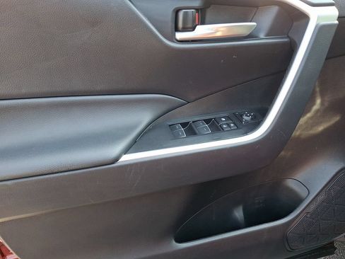 Certified 2025 Toyota RAV4 XLE FWD image 13