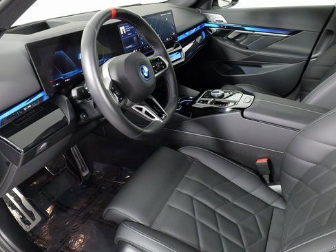 Used 2025 BMW i5 M60 image 49