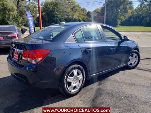 Used 2016 Chevrolet Cruze LS image 5