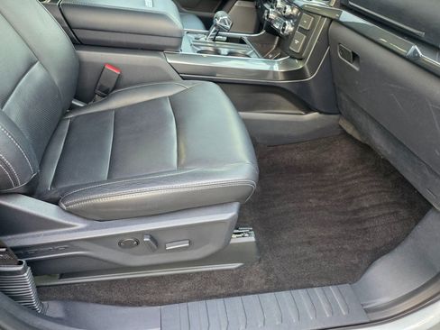 Used 2022 Ford F150 XLT w/ Equipment Group 302A High image 17