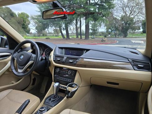 Used 2014 BMW X1 xDrive35i image 17