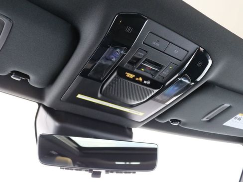 Used 2024 Lexus GX 550 w/ Accessory Package (Z1) image 51