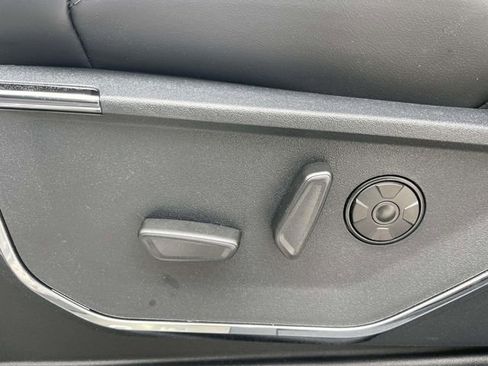 New 2026 Ford F250 Platinum AWD/4WD image 19