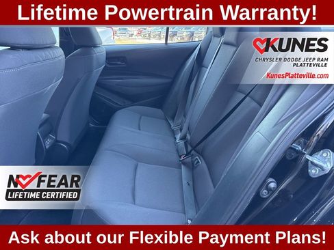 Used 2025 Toyota Corolla LE image 20