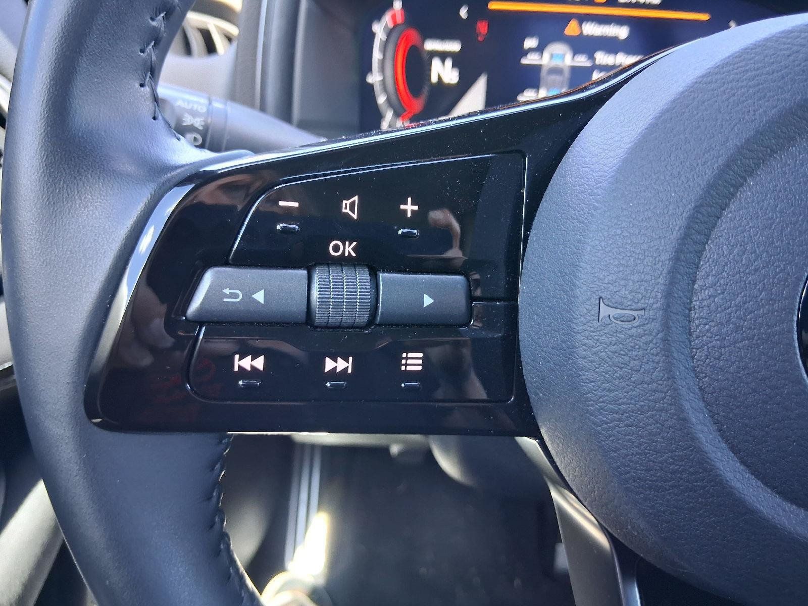 Used 2024 Nissan Z Performance w/ Floor Mat Package RWD image 31