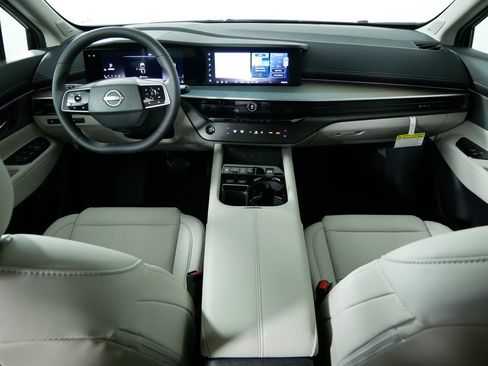 Used 2025 Nissan Murano SL w/ Cargo Package image 19