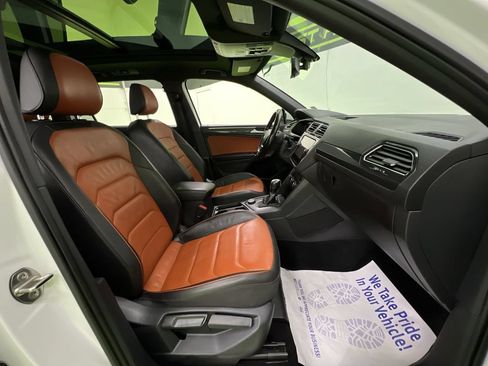 Used 2020 Volkswagen Tiguan SEL Premium R-Line AWD/4WD image 31