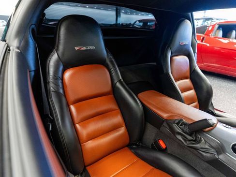 Used 2008 Chevrolet Corvette Z06 w/ Preferred Equipment Group image 12