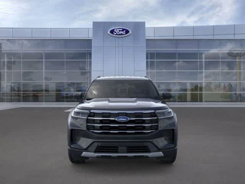 New 2026 Ford Explorer Active RWD image 6