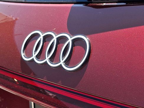 Certified 2025 Audi Q5 Premium w/ Premium Plus AWD/4WD image 24