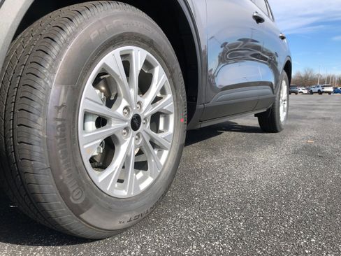 New 2026 Ford Escape Active w/ Cold Weather Package image 21