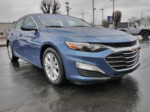Used 2024 Chevrolet Malibu LT image 2