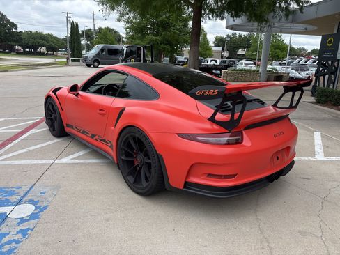Used 2016 Porsche 911 GT3 RS RWD image 7