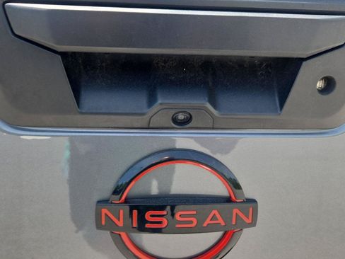 Used 2023 Nissan Frontier PRO-4X w/ Pro Convenience Package AWD/4WD image 22