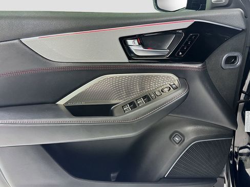 Used 2022 Acura MDX A-Spec image 18