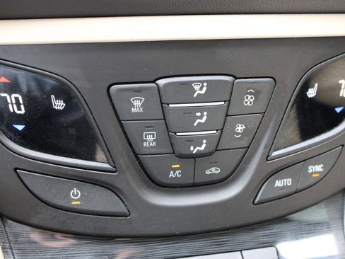 Used 2017 Buick Envision Preferred w/ LPO, Interior Luxury Package FWD image 29