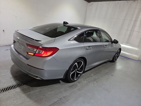 Used 2022 Honda Accord Sport image 6