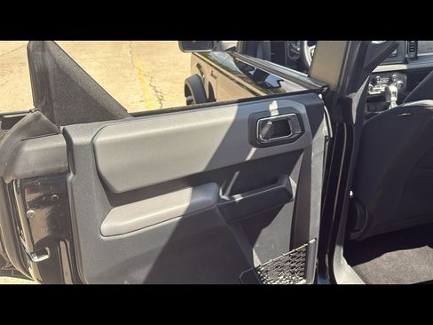 Used 2022 Ford Bronco Big Bend image 21