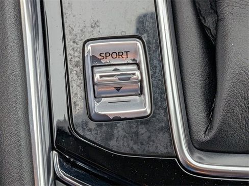 Used 2021 MAZDA CX-5 Carbon Edition image 23