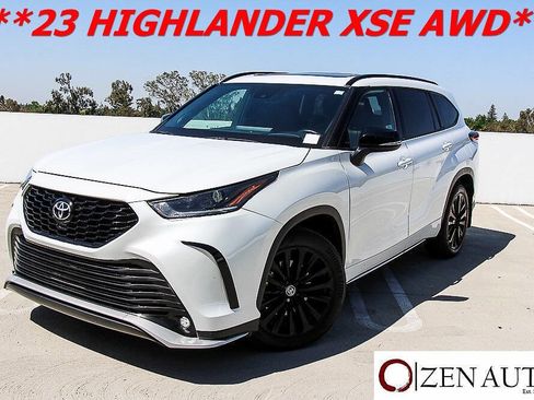 Used 2023 Toyota Highlander XSE AWD/4WD image 3