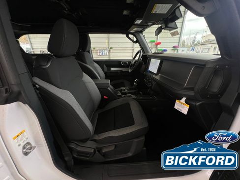 New 2026 Ford Bronco 2-Door w/ Sasquatch Package AWD/4WD image 17