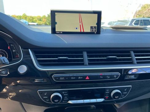 Used 2017 Audi Q7 3.0T Prestige w/ Prestige Package image 29