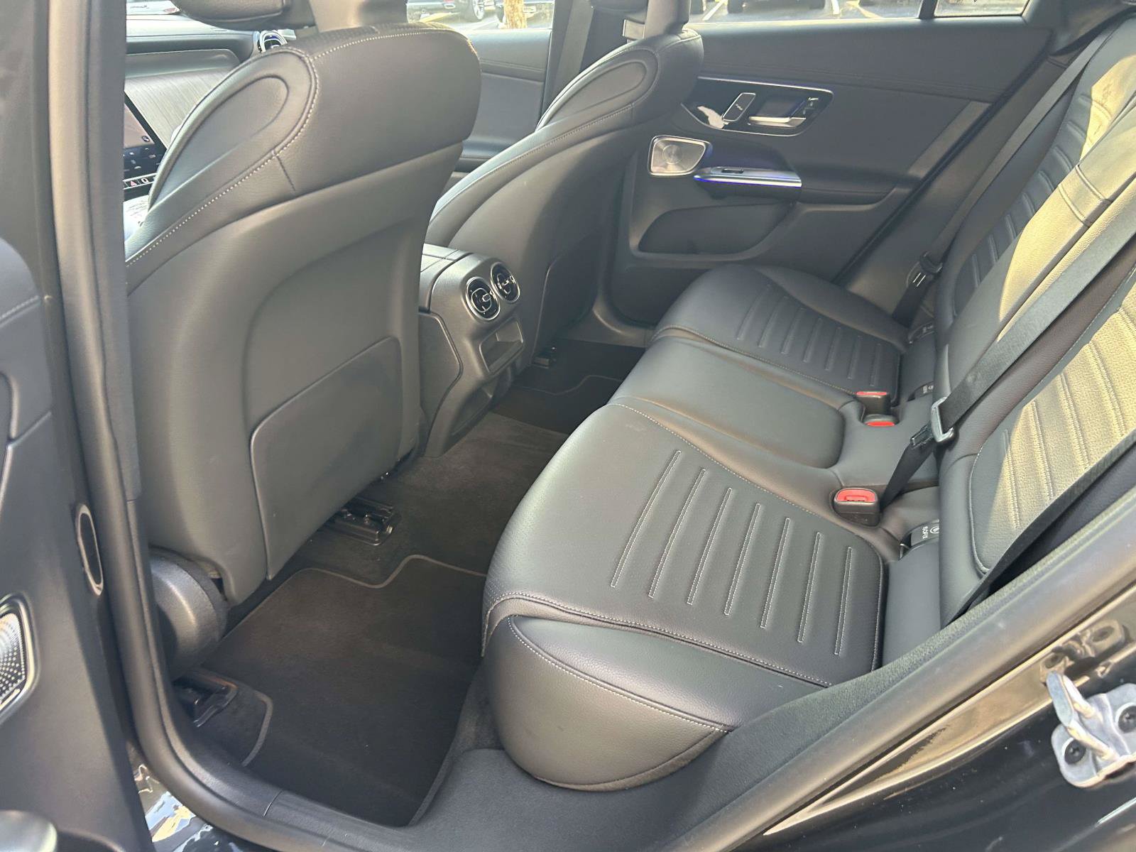 Certified 2025 Mercedes-Benz GLC 350e 4MATIC image 39