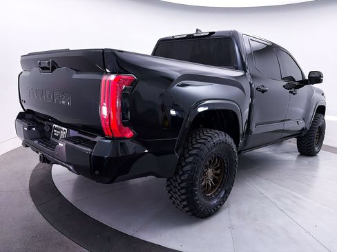 Used 2024 Toyota Tundra Platinum AWD/4WD image 18