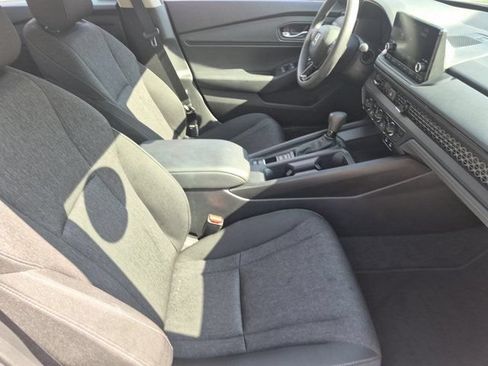 Used 2025 Honda Accord SE image 30