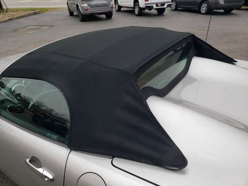 Used 2006 Pontiac Solstice Convertible w/ Power Package image 19