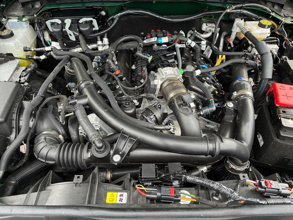 Used 2025 Ford Bronco Outer Banks AWD/4WD image 35