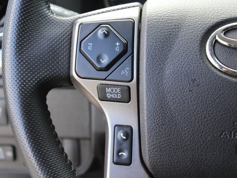 Used 2022 Toyota Tacoma SR5 w/ Trail Edition image 14