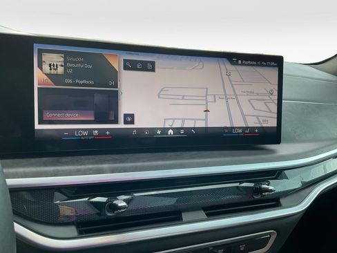 Certified 2025 BMW X5 xDrive40i w/ Premium Package image 17