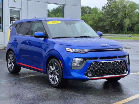 Used 2022 Kia Soul GT-Line FWD image 2