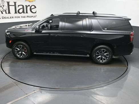 Used 2024 Chevrolet Suburban Z71 w/ Off-Road Capability Package AWD/4WD image 45